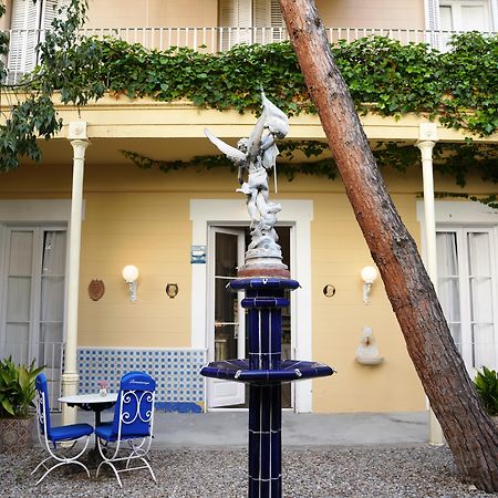 Hotel Medium Renaixenca Ситжес Екстериор снимка