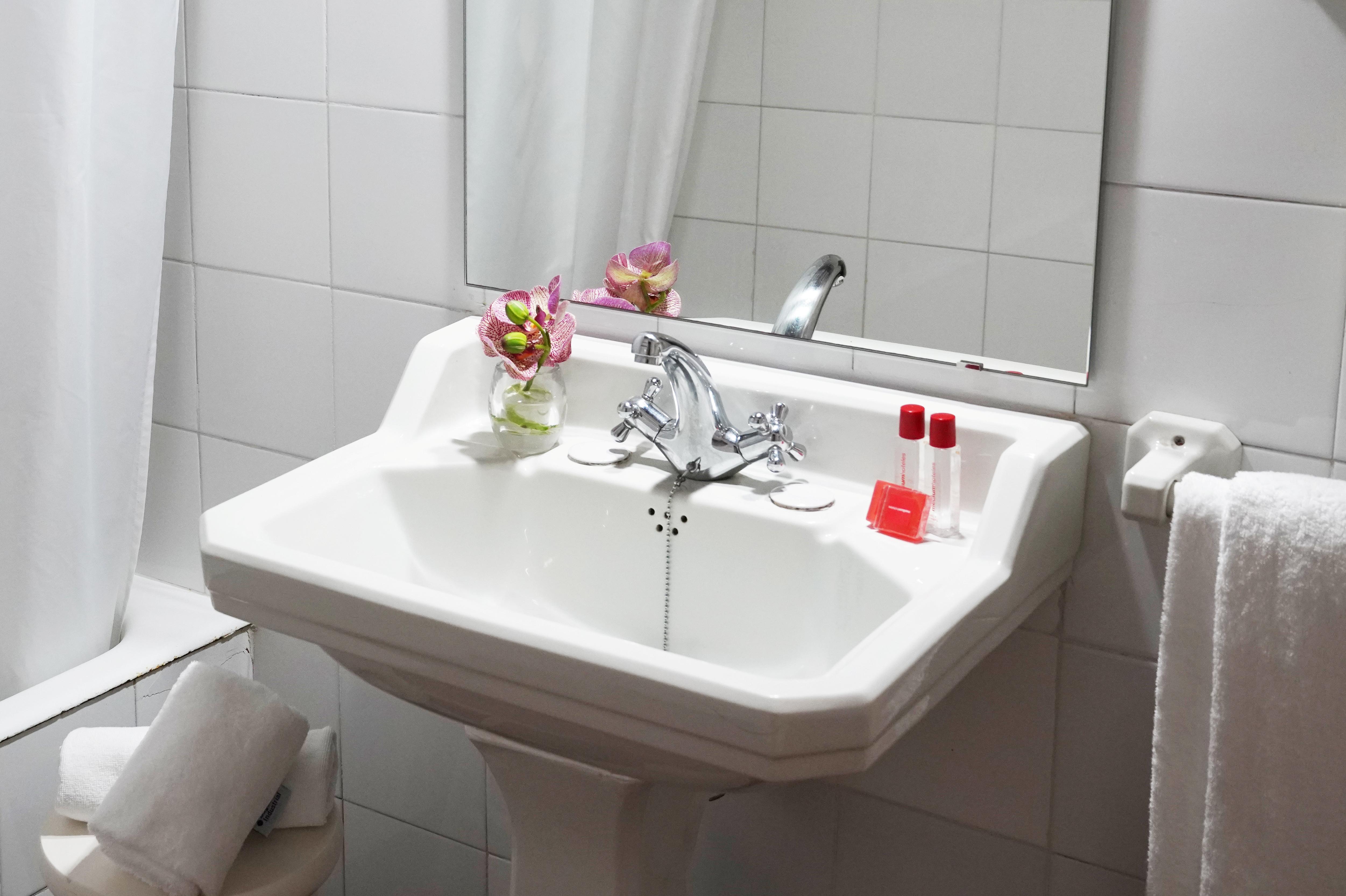 Hotel Medium Renaixenca Ситжес Екстериор снимка